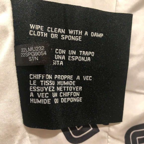 Guess jacket size M/M/M - Picture 6 of 10